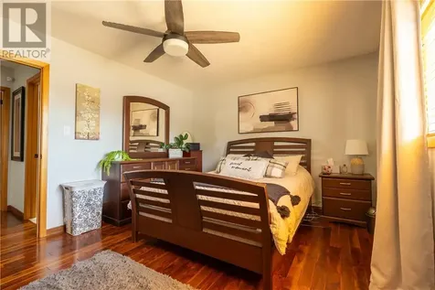 52 Cecil Street Garson ON P3L 1M6