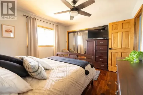 52 Cecil Street Garson ON P3L 1M6