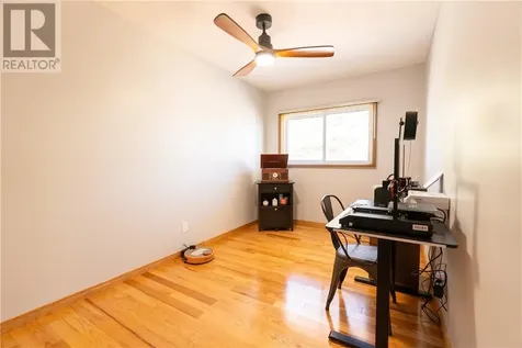 52 Cecil Street Garson ON P3L 1M6