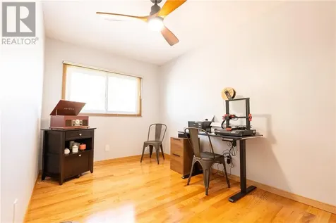 52 Cecil Street Garson ON P3L 1M6