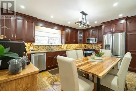 52 Cecil Street Garson ON P3L 1M6