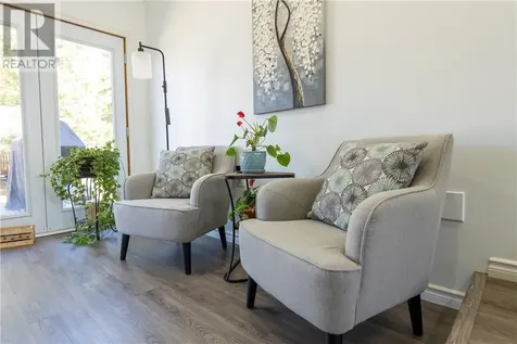 52 Cecil Street Garson ON P3L 1M6