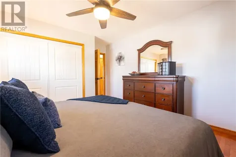 52 Cecil Street Garson ON P3L 1M6