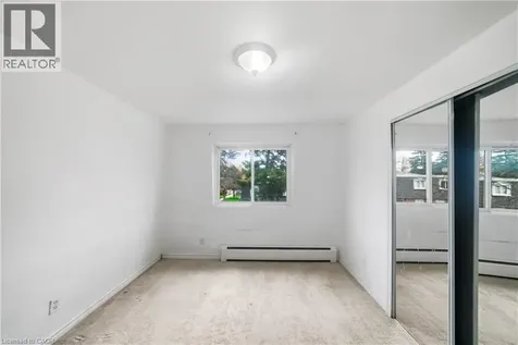76 Borden Parkway Kitchener ON N2M 3T4