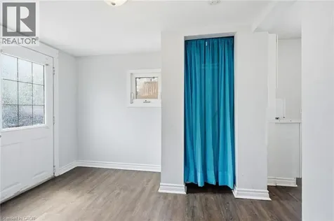 5432 Mcrae Street Niagara Falls ON L2E 1R5