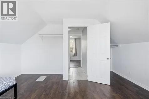 5432 Mcrae Street Niagara Falls ON L2E 1R5