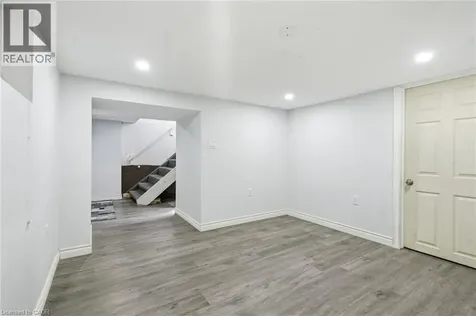 5432 Mcrae Street Niagara Falls ON L2E 1R5