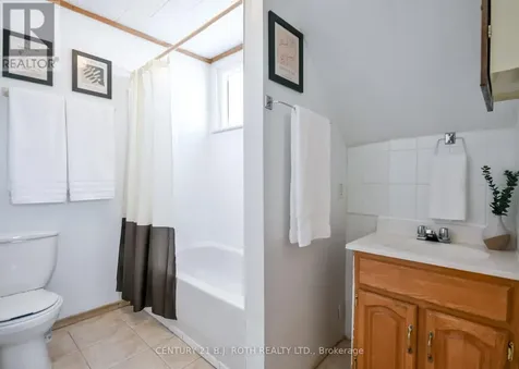 57 Nottawasaga Street Orillia ON L3V 3J5