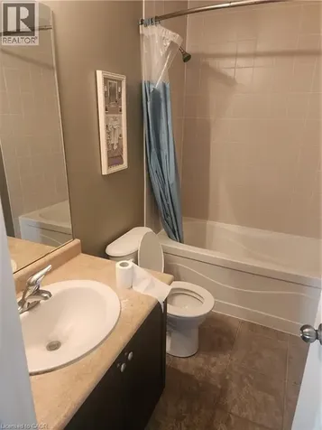 48 Warner Lane Brantford ON N3T 0E7