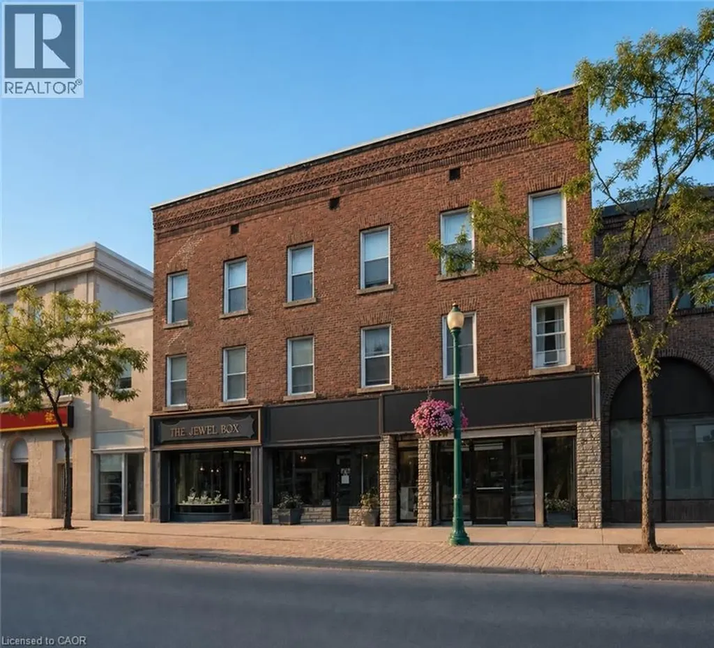 94 King Street West Brockville ON K6V 3P9
