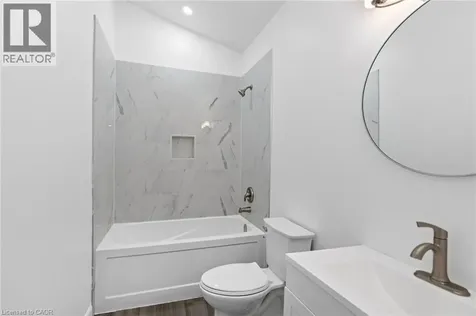 94 King Street West Brockville ON K6V 3P9
