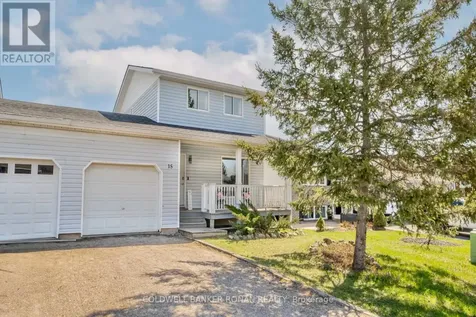 15 Jennings Drive Penetanguishene ON L9M 1K1