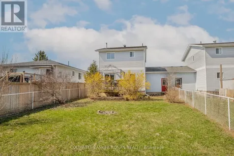 15 Jennings Drive Penetanguishene ON L9M 1K1