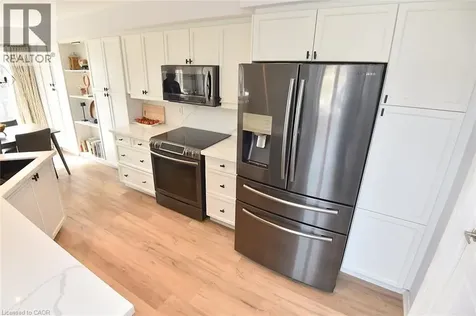 39 Panabaker Drive Ancaster ON L9G 0A2