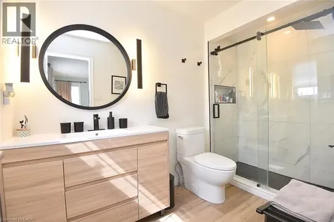 39 Panabaker Drive Ancaster ON L9G 0A2