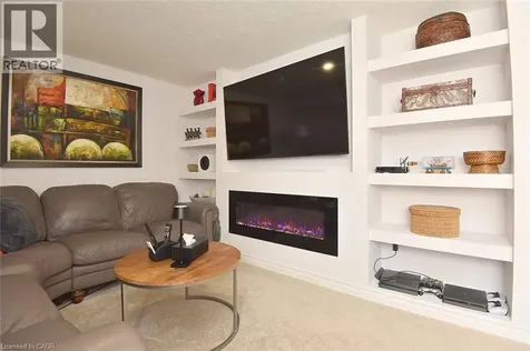 39 Panabaker Drive Ancaster ON L9G 0A2
