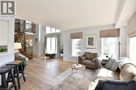 39 Panabaker Drive Ancaster ON L9G 0A2