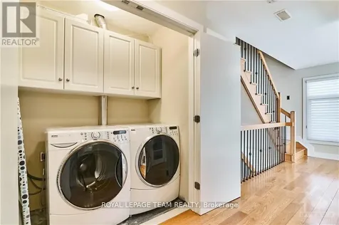 800 Melwood Avenue Ottawa ON K2A 3C3