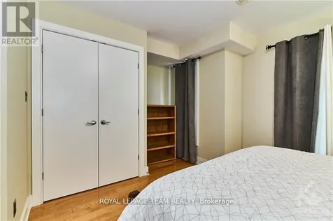 800 Melwood Avenue Ottawa ON K2A 3C3
