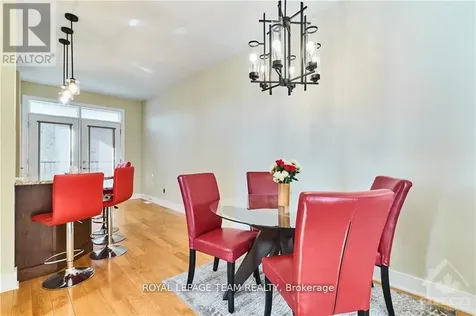 800 Melwood Avenue Ottawa ON K2A 3C3