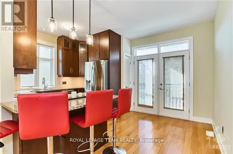800 Melwood Avenue Ottawa ON K2A 3C3