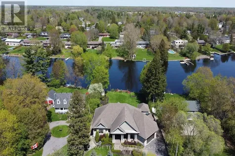 5591 Manotick Main Street Ottawa ON K4M 1A4
