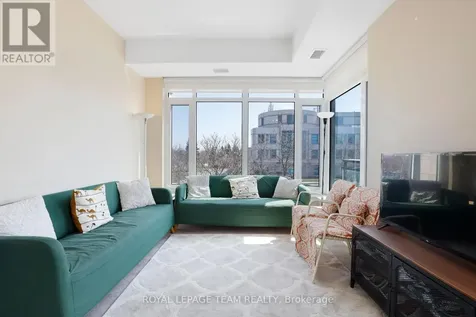 100 Roger Guindon Avenue Ottawa ON K1G 3Z7