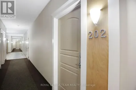 100 Roger Guindon Avenue Ottawa ON K1G 3Z7