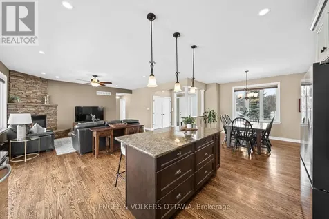 5579 Lombardy Drive Ottawa ON K0A 2W0