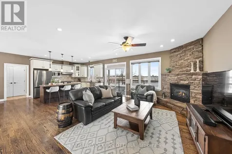 5579 Lombardy Drive Ottawa ON K0A 2W0