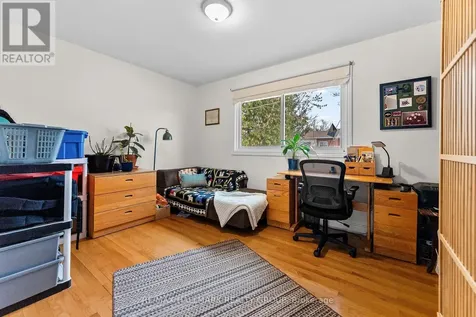 1318 Avenue Q Ottawa ON K1G 0B6