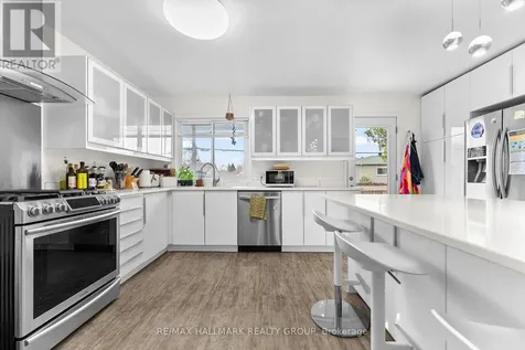 1318 Avenue Q Ottawa ON K1G 0B6