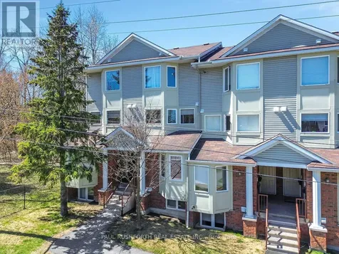 1400 Wildberry Court Ottawa ON K1C 7K6