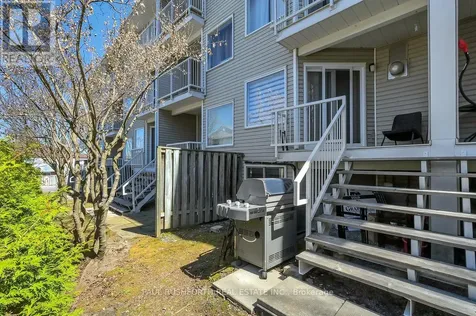 1400 Wildberry Court Ottawa ON K1C 7K6