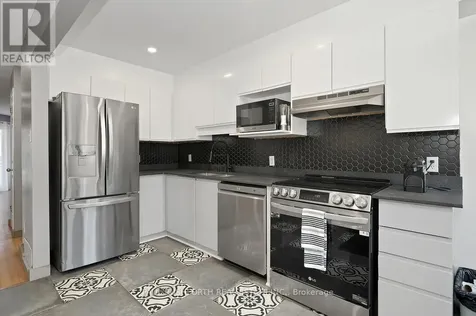 1400 Wildberry Court Ottawa ON K1C 7K6