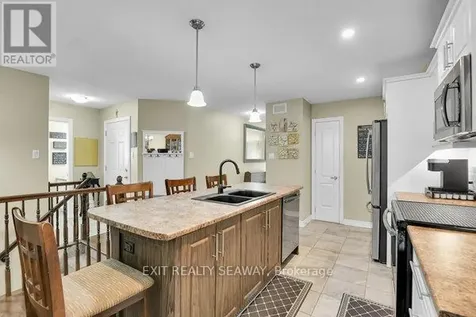 3108 Mauricy Crescent Cornwall ON K6K 0B7