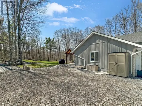83 Harts Road Madoc ON K0K 2K0