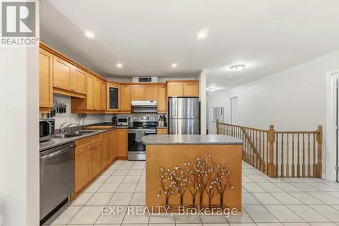 5655 Mahogany Harbour Lane Ottawa ON K4M 1K9