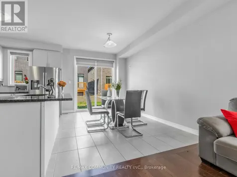 62 Littlewood Drive Whitby ON L1P 0H4