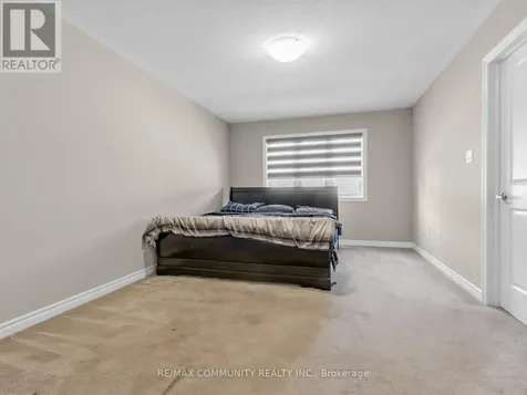 62 Littlewood Drive Whitby ON L1P 0H4