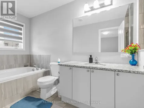62 Littlewood Drive Whitby ON L1P 0H4