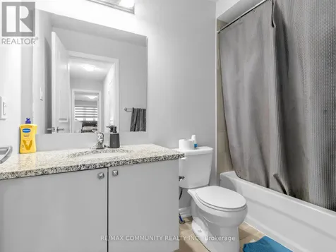62 Littlewood Drive Whitby ON L1P 0H4