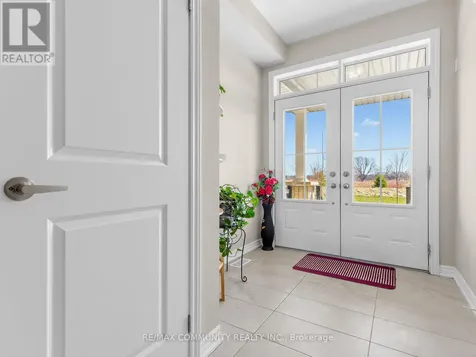 62 Littlewood Drive Whitby ON L1P 0H4