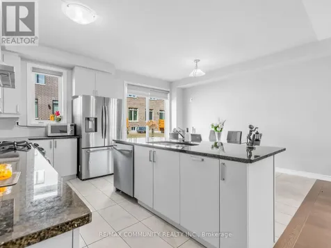 62 Littlewood Drive Whitby ON L1P 0H4