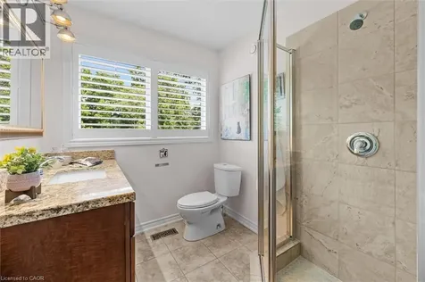 373 Torrance Street Burlington ON L7R 2R7
