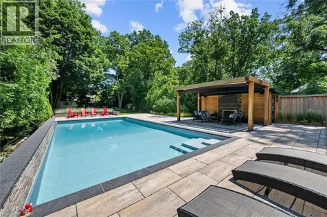 373 Torrance Street Burlington ON L7R 2R7
