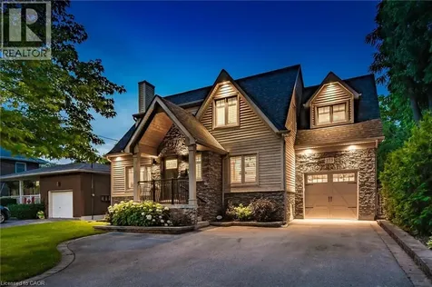 373 Torrance Street Burlington ON L7R 2R7