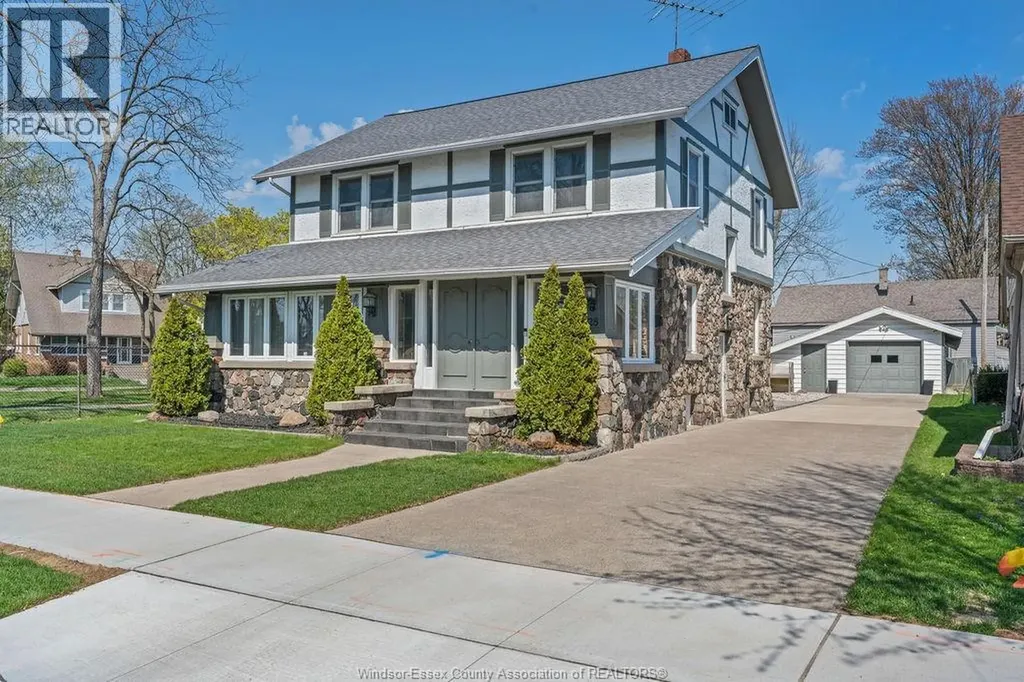 28 Albert Street Leamington ON N8H 3J8