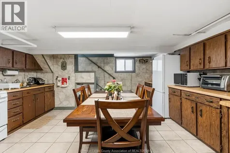 28 Albert Street Leamington ON N8H 3J8
