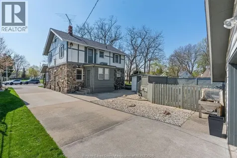 28 Albert Street Leamington ON N8H 3J8
